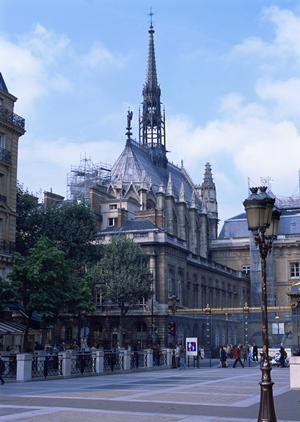 鹿児島県薩摩川内駅東口に位置する東横INN薩摩川内駅東口の全面ガイド:便利さと快適さを追求したビジネスホテル